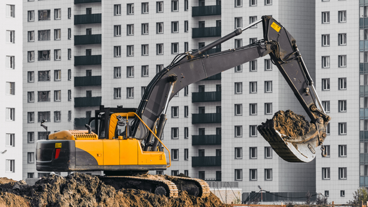 Grow Your Construction Equipment Company with  GPS Trackers from FleetTrack