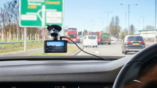 Five Dashcam Features that You Need to Have in 2024